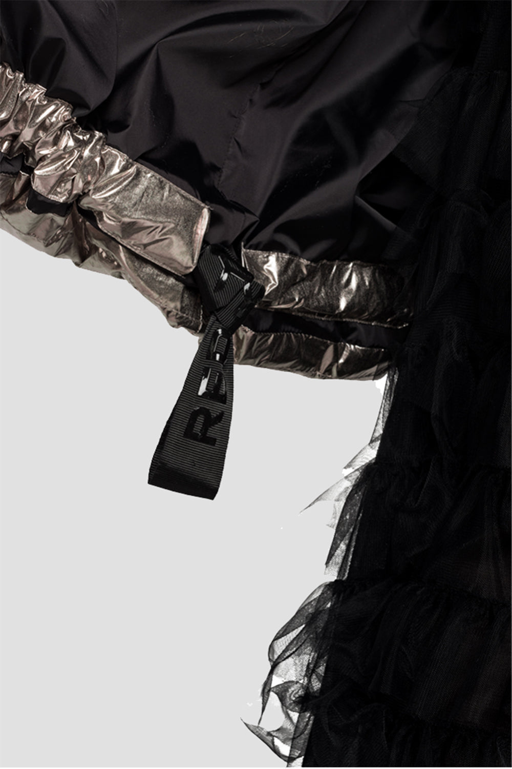 LAMINATED PADDED JACKET