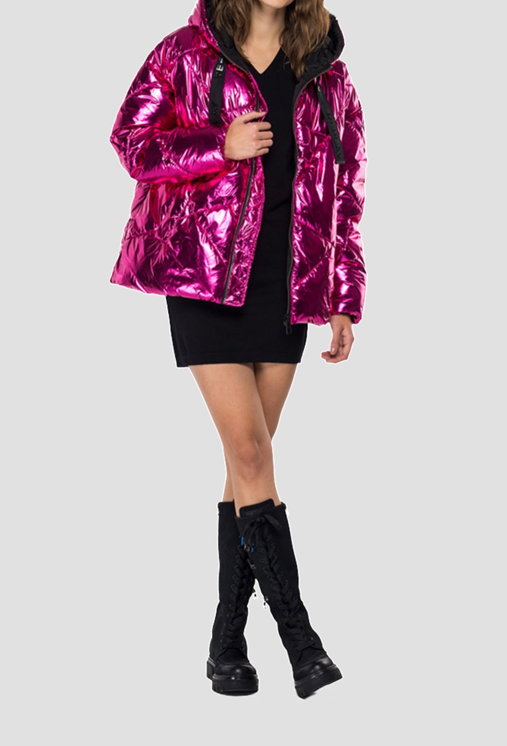 LAMINATED PADDED JACKET