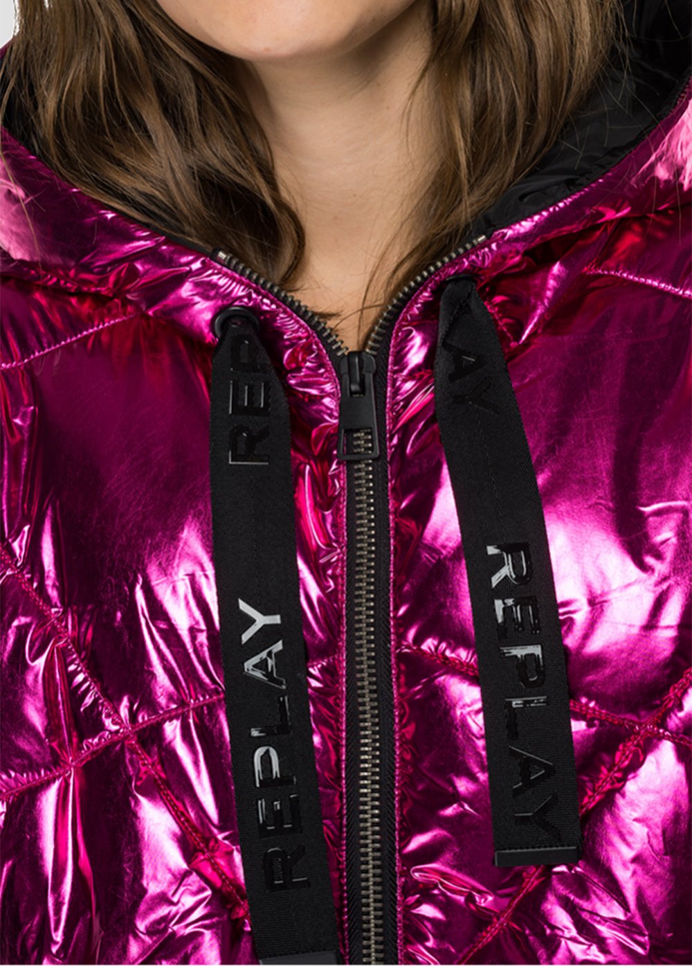 LAMINATED PADDED JACKET