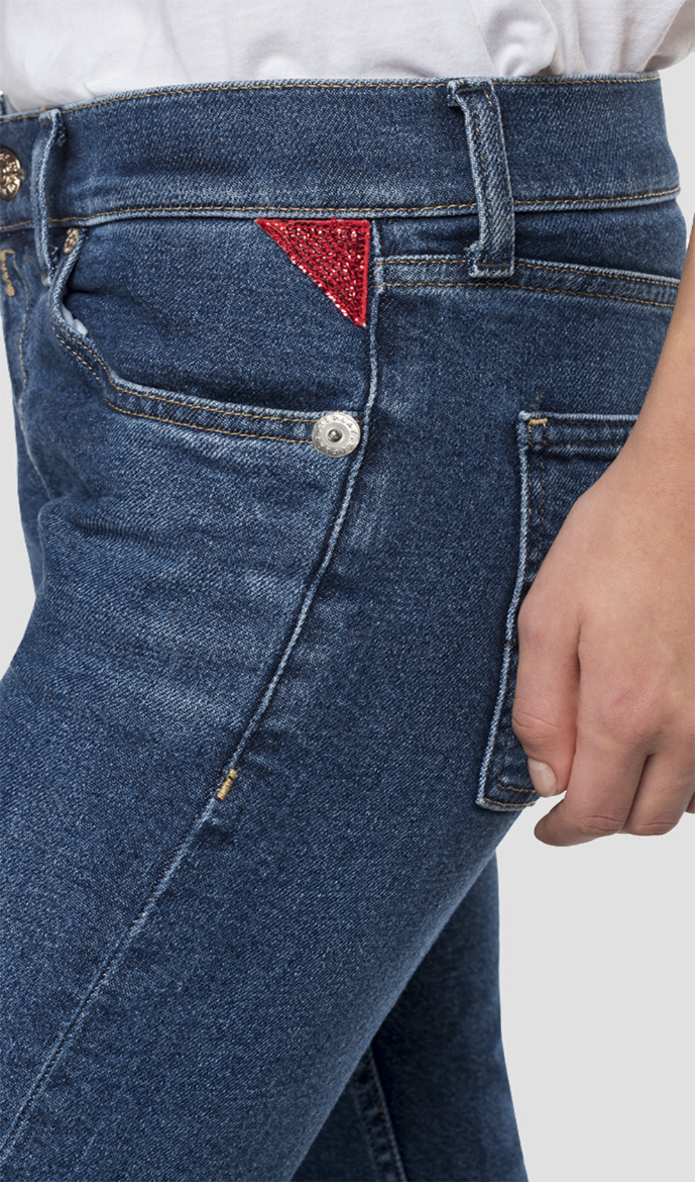 STRAIGHT FIT JOPLYN JEANS