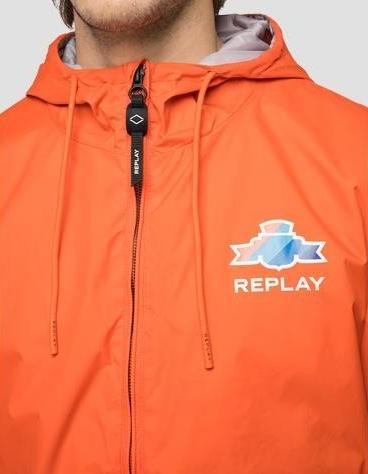 RECYCLED NYLON JACKET WITH HOOD