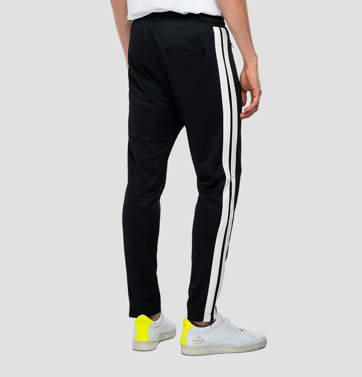 SLIM FIT JOGGER PANTS WITH POCKETS