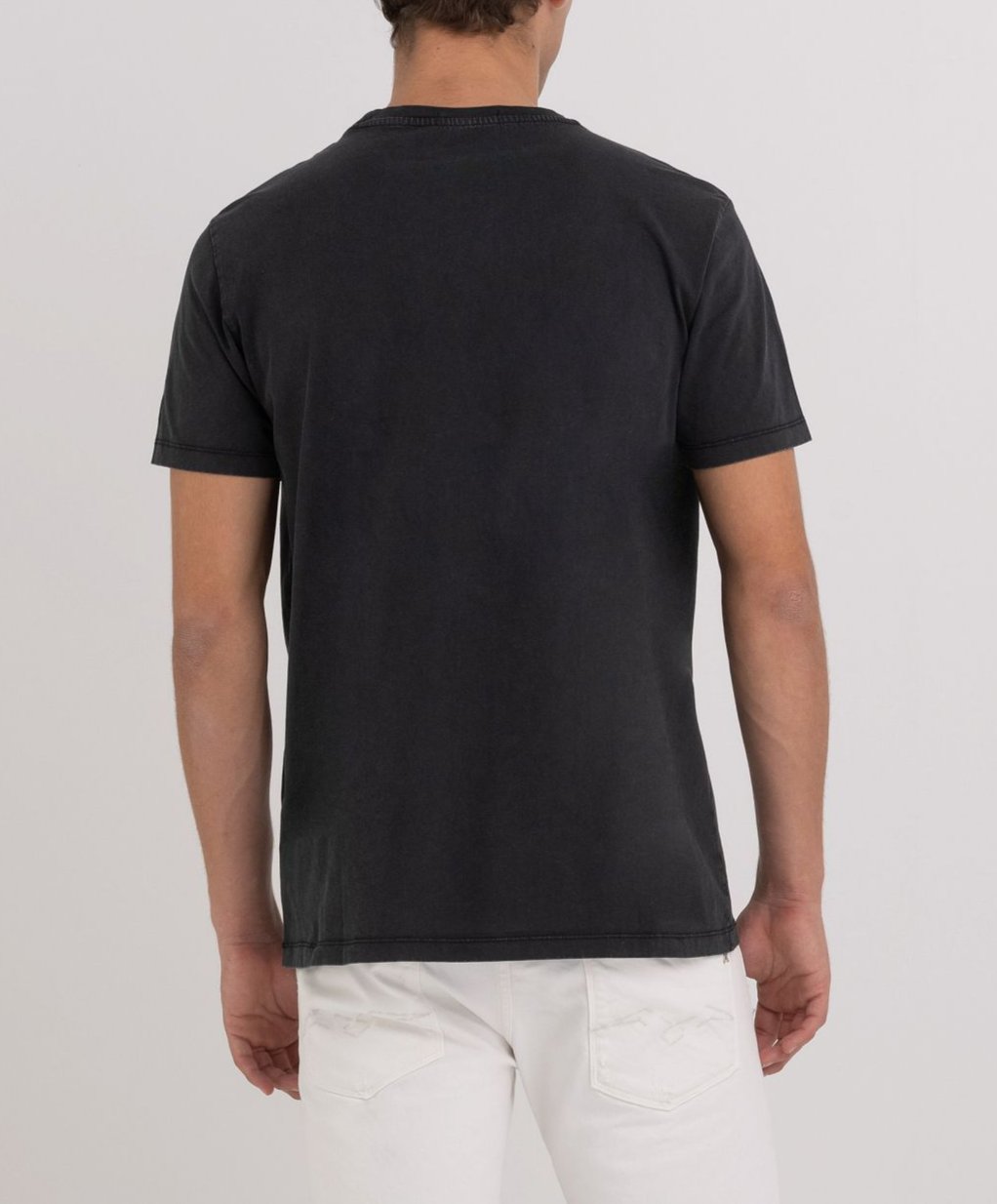 T-SHIRT WITH SKULL PRINT