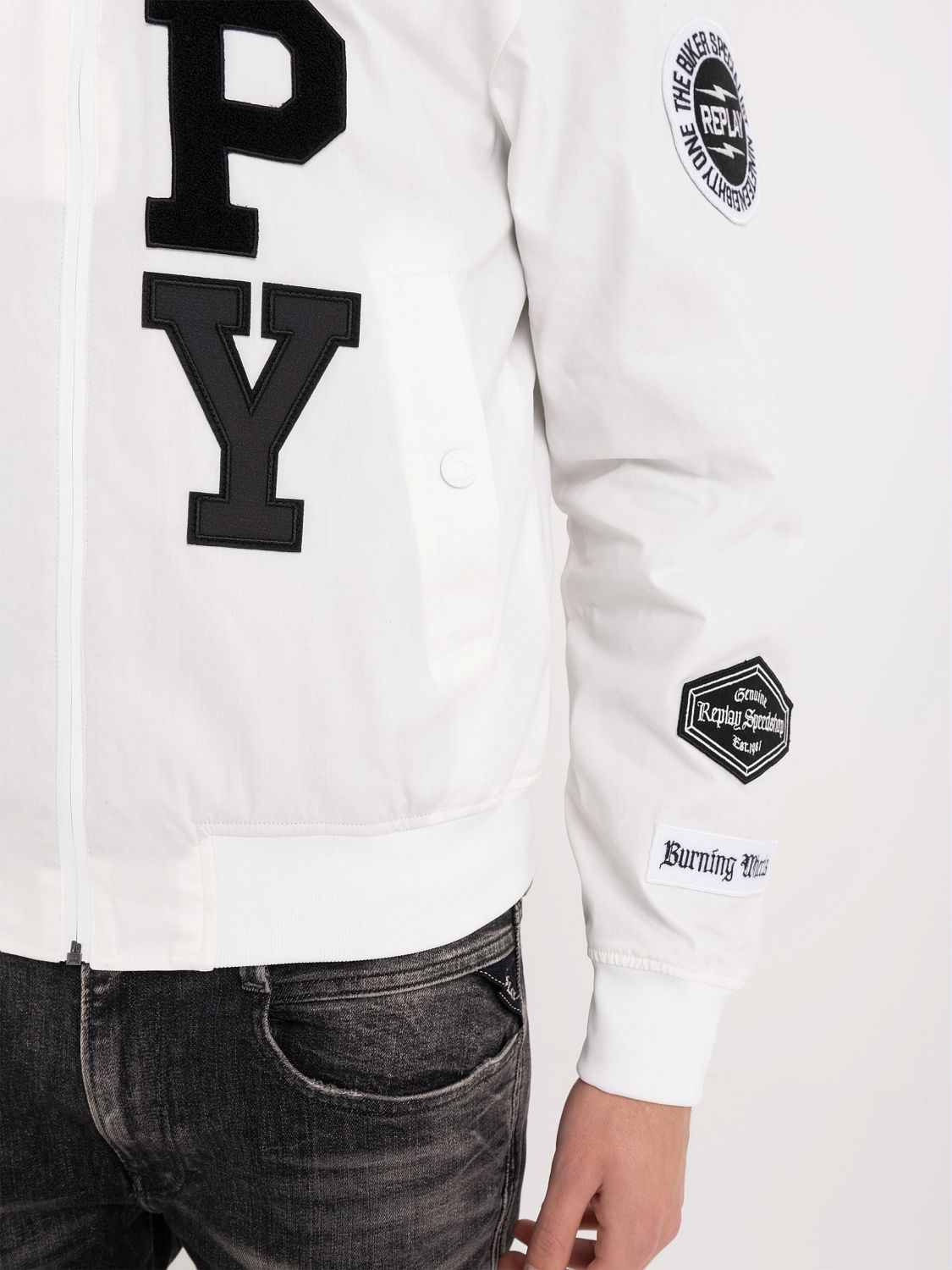 FULL ZIPPER BOMBER JACKET WITH APPLIQUES