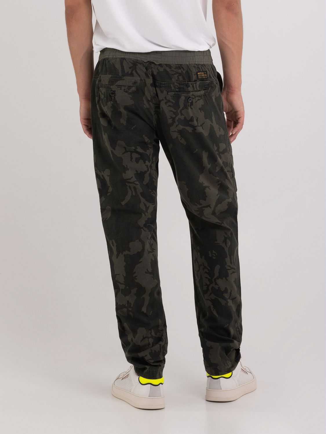 JOGGER TROUSERS IN CAMOUFLAGE RIPSTOP COTTON