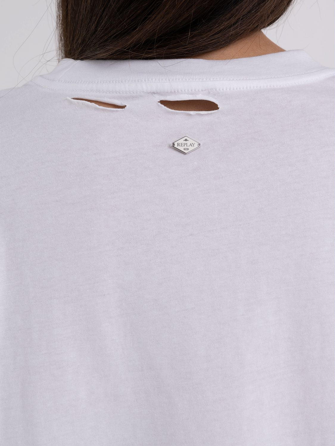 CROPPED T-SHIRT WITH ABRASIONS